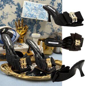 🆕 GIANNI BINI 🧿 NWOB Peeka Surrealist Keyhole Ornament Bow Slide, Black - Sz 8